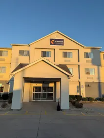 Comfort Inn & Suites Lima Northwest - Façade de l’hébergement