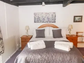 Lilac Cottage - Room