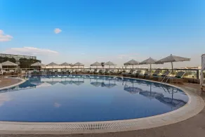Ibis Abu Dhabi Gate - Pool