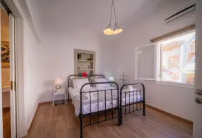 The ROOF - Apartment with terrace in Aegina Town - Rom