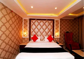 The Royal Castle - Room
