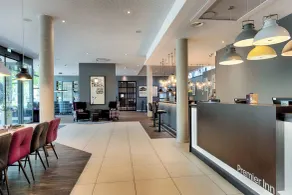 Premier Inn Hannover City Centre - Reception