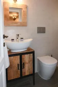 Elida Inn Near ATH Airport - Salle de bain