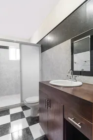Grand View Suites - Bathroom