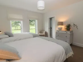 Shannon Vale - Habitación