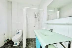 Parichat Bandung Hotel - Bathroom