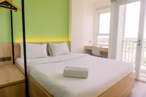 Homey And Cozy Living Studio Poris 88 Apartment - Room