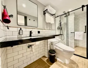 N2 Hotel - Badeværelse