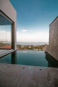 Mani Luxury Suites and Studios in Gytheio with Private Pools - Piscine