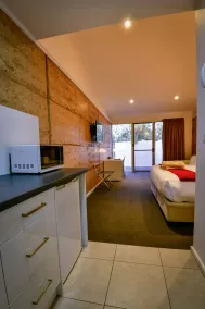 Crossroads Ecomotel - Zimmer
