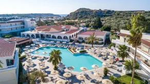 Niriides Hotel - Piscine