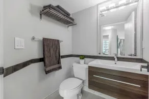 Waterfront Studio at Fort York Walk to the Lake - Bathroom
