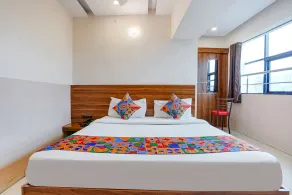 Fabhotel Paradise Inn - Habitación