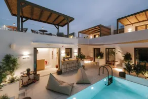 The Lofts Paros Executive Suites - Recepción