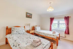 Wood Cottage - Room
