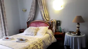 Logis Hôtel et Restaurant du Dauphin - Quarto