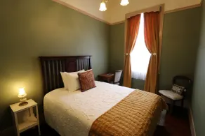 The Exchange Beaconsfield - Offering Heritage Accommodation - Room
