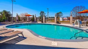 Best Western Travelers Rest/Greenville - Pool