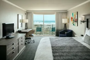 Beachfront Inn - Rom