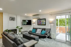 Redmond Retreat w/ Fenced Yard & EV Charger - Innenbereich