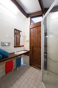 Blackheath Motor Inn - Bathroom