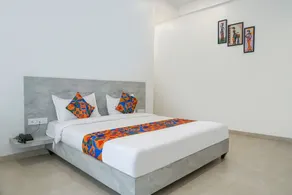 Fabhotel Irra Executive - Room