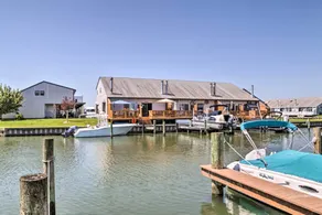 Near Ocean City Beach: Waterfront Condo w/ Deck! - Interior