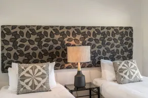 Bayview Beachfront Apartments, in town right on the beach - Room