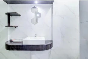 Hotel O Jalan Jenderal Sudirman Near Imam Bonjol Square Formerly Nelvi Guest House - Salle de bain
