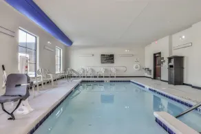 Cobblestone Hotel & Suites - Monte Vista - Piscine