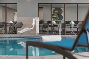 Holiday Inn Coralville - Iowa City by IHG - Piscine