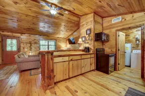 Private Broken Bow Cabin w/ Hot Tub + Gazebo! - Interiør