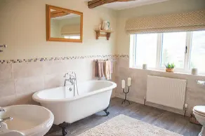 Middle Studfold Farm B&B - Bad