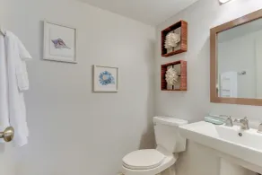 Swim & Relax: St Helena Island Gem w/ Deck! - Interiør