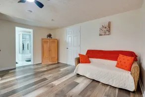 Pet-friendly Zanesville Haven w/ Game Room! - Innenbereich