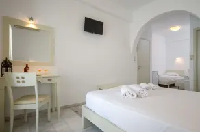 Soula Naxos - Quarto