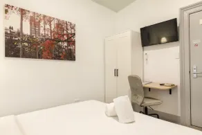 Dalziel Lodge - Room
