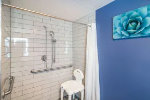Quality Inn near MCAS Cherry Point - Salle de bain