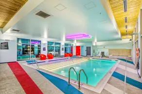 Aloft by Marriott Anchorage - Pool