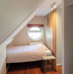 Holiday home for rent near swimming pool and golf course - Room