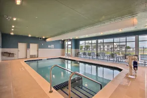 Holiday Inn Express & Suites Fond Du Lac by IHG - Basseng