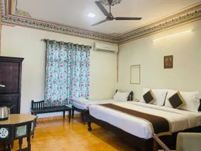Sajjan Bagh Resort - Room