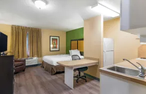 Extended Stay America Suites - Kansas City - Airport - Rum