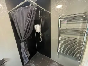 Self-Contained Studio Annex - Bathroom