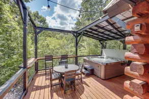 'wolf Ridge Lodge' w/ Hot Tub & Fire Pit! - Intérieur