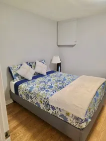 Comfortable 2-Bedroom Apartment in Laval, 2 Parking Spaces, Optional Car Ren - Camera