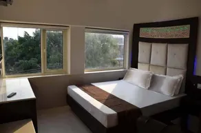 Hotel Royal Park 22 - Room