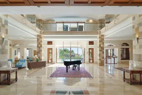Columbia Beach Resort - Lobby