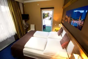 C&S Hotel - Zimmer