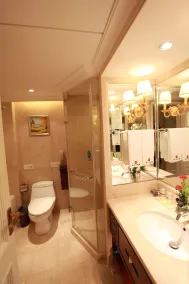 Oriental Hotel Xianju Taizhou - Bathroom